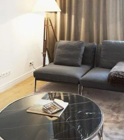 With Two Bedrooms Copenhaga