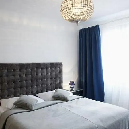 아파트 With Two Bedrooms